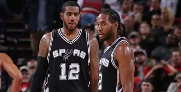 都在力求展 都在力求展